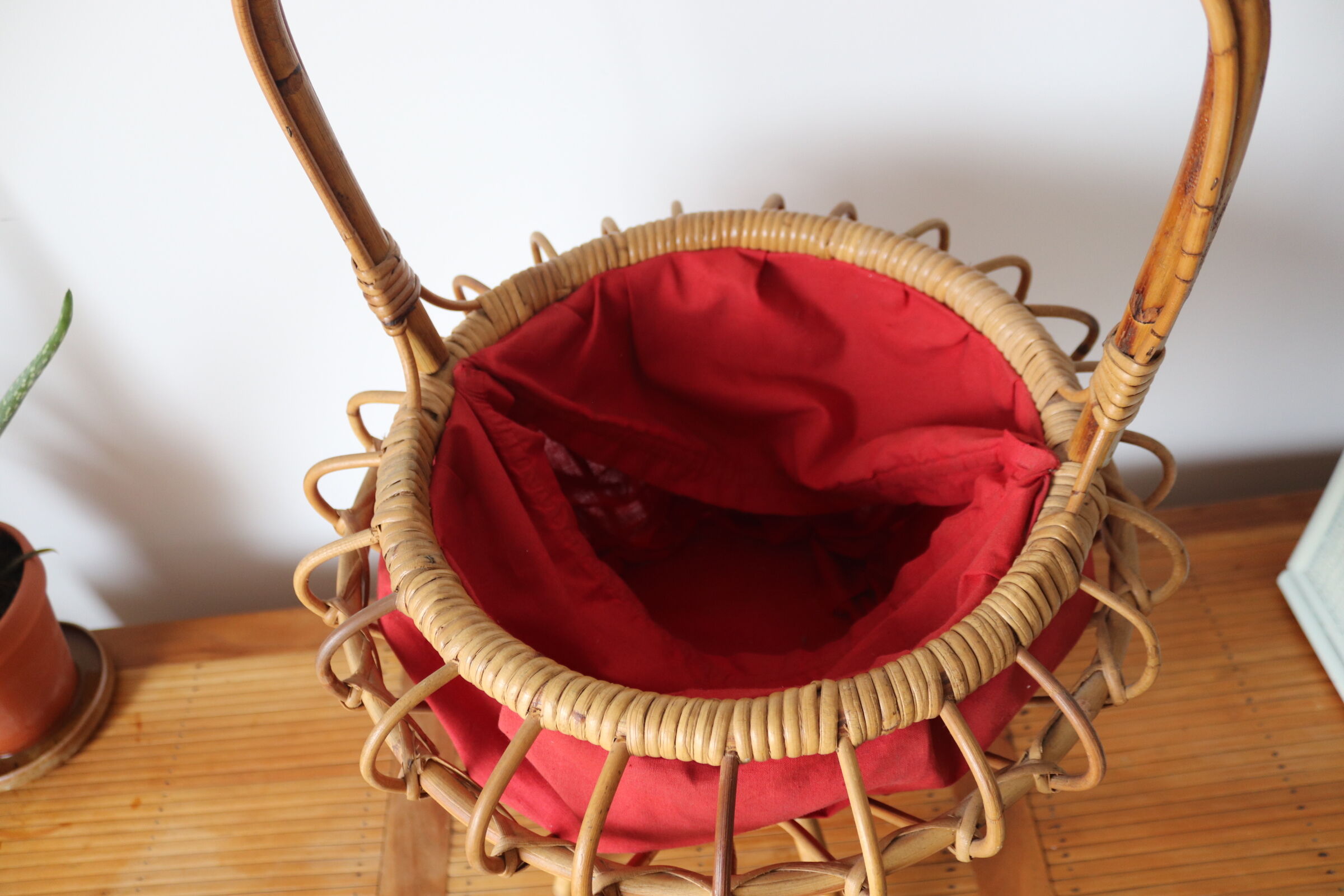 Panier à linge en rotin