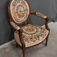Paire de fauteuils en hêtre, style Louis XVI – début XXe
