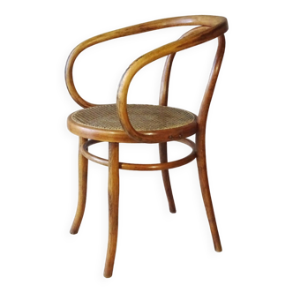 Armchair B9, by Mundus, circa 1910