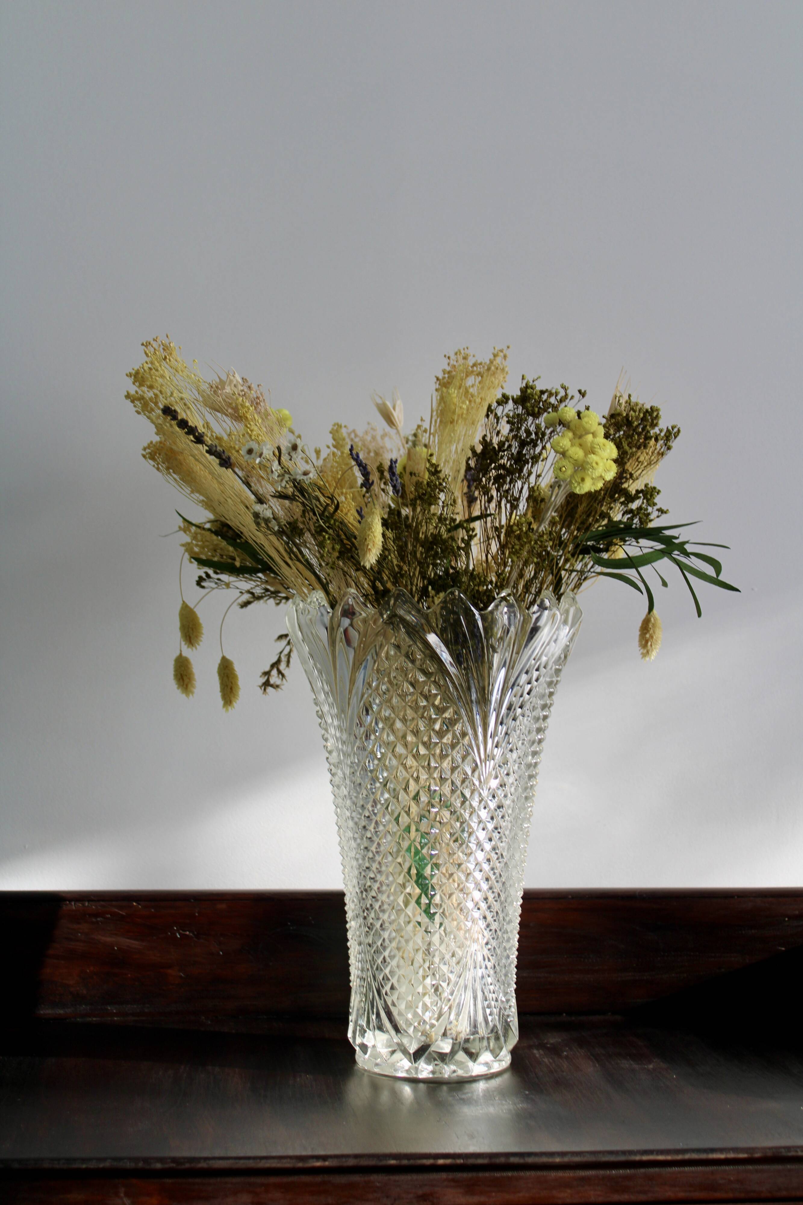 Crystal vase size - Diamond point pattern