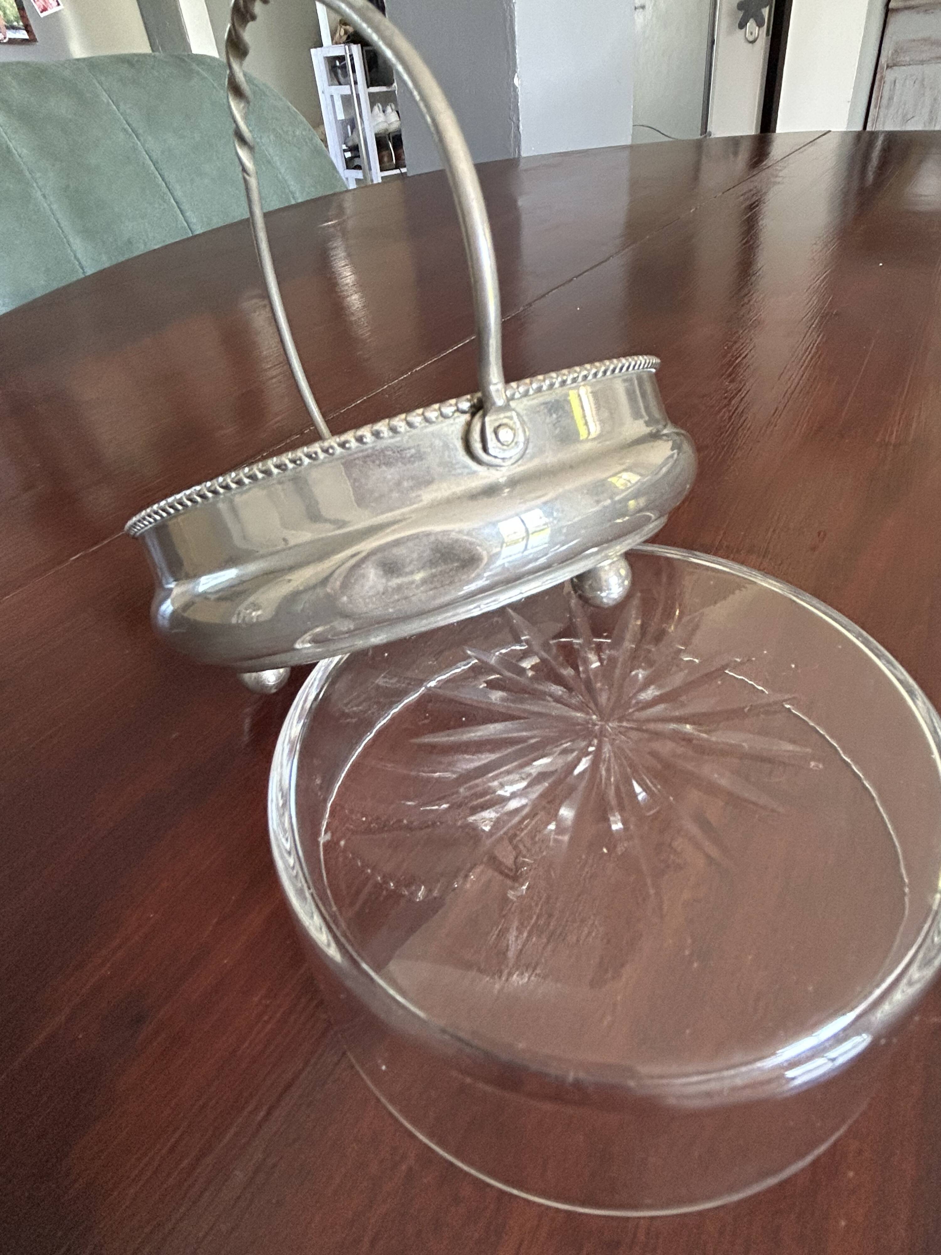 Silver-plated and crystal bonbonnière