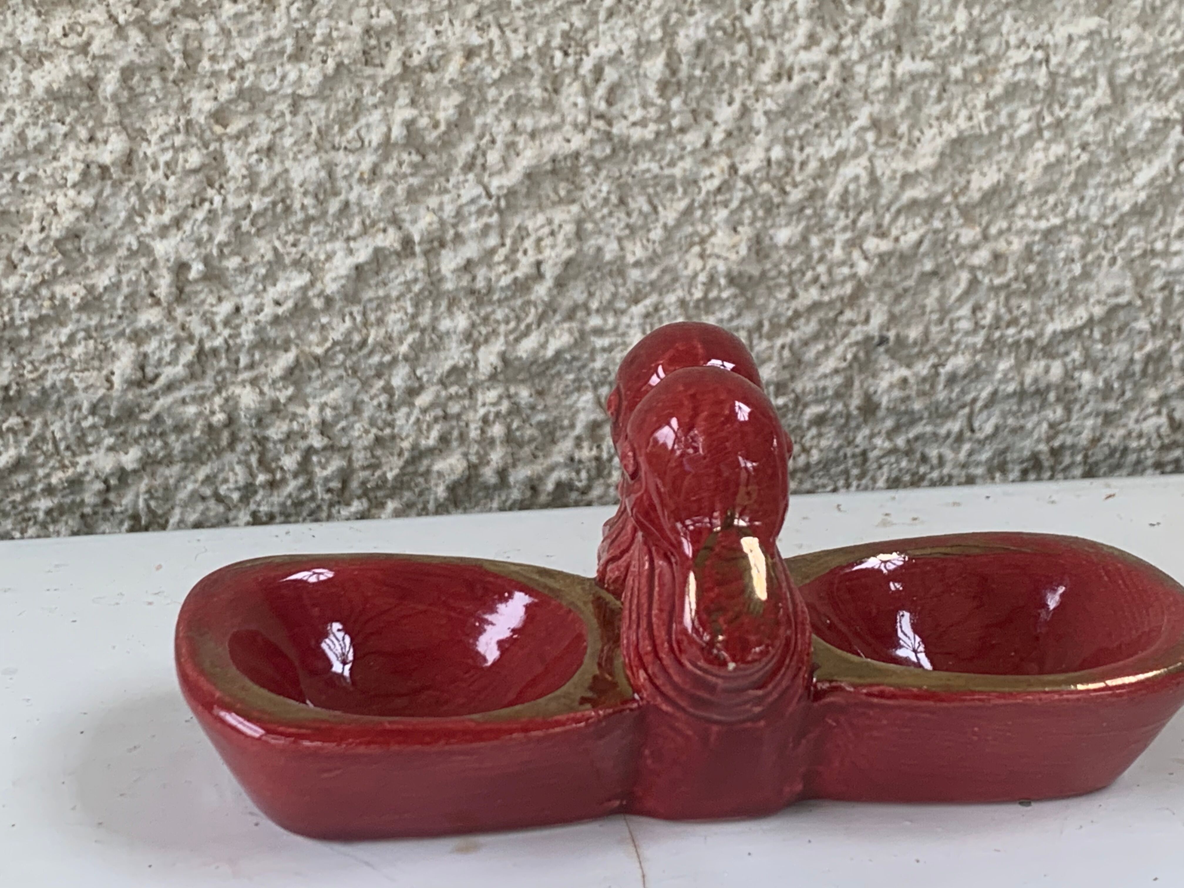 Saleron slurry in enamelled ceramic red and vintage gold