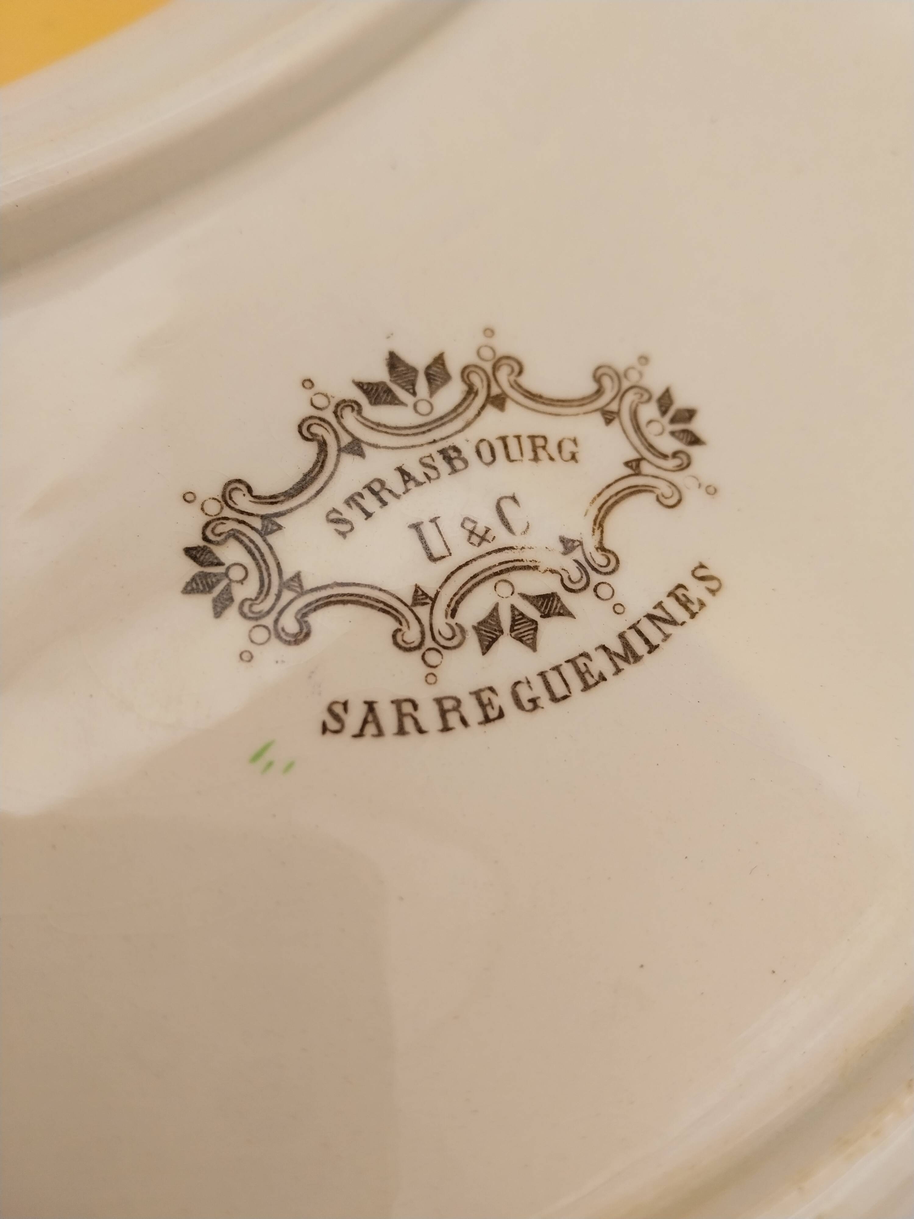 Half-moon plate Strasbourg U&C Sarreguemines