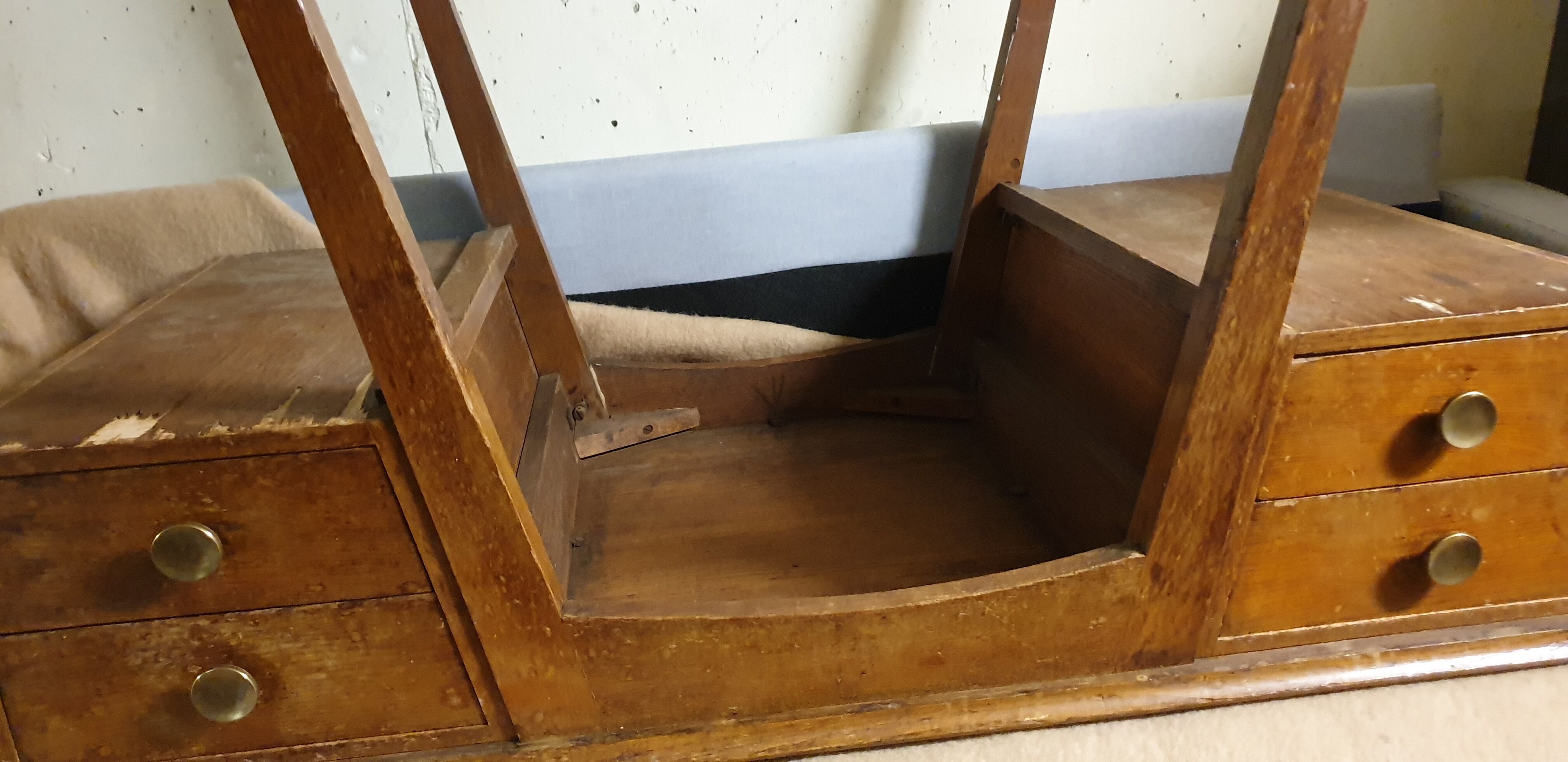 Bureau desing des années 50