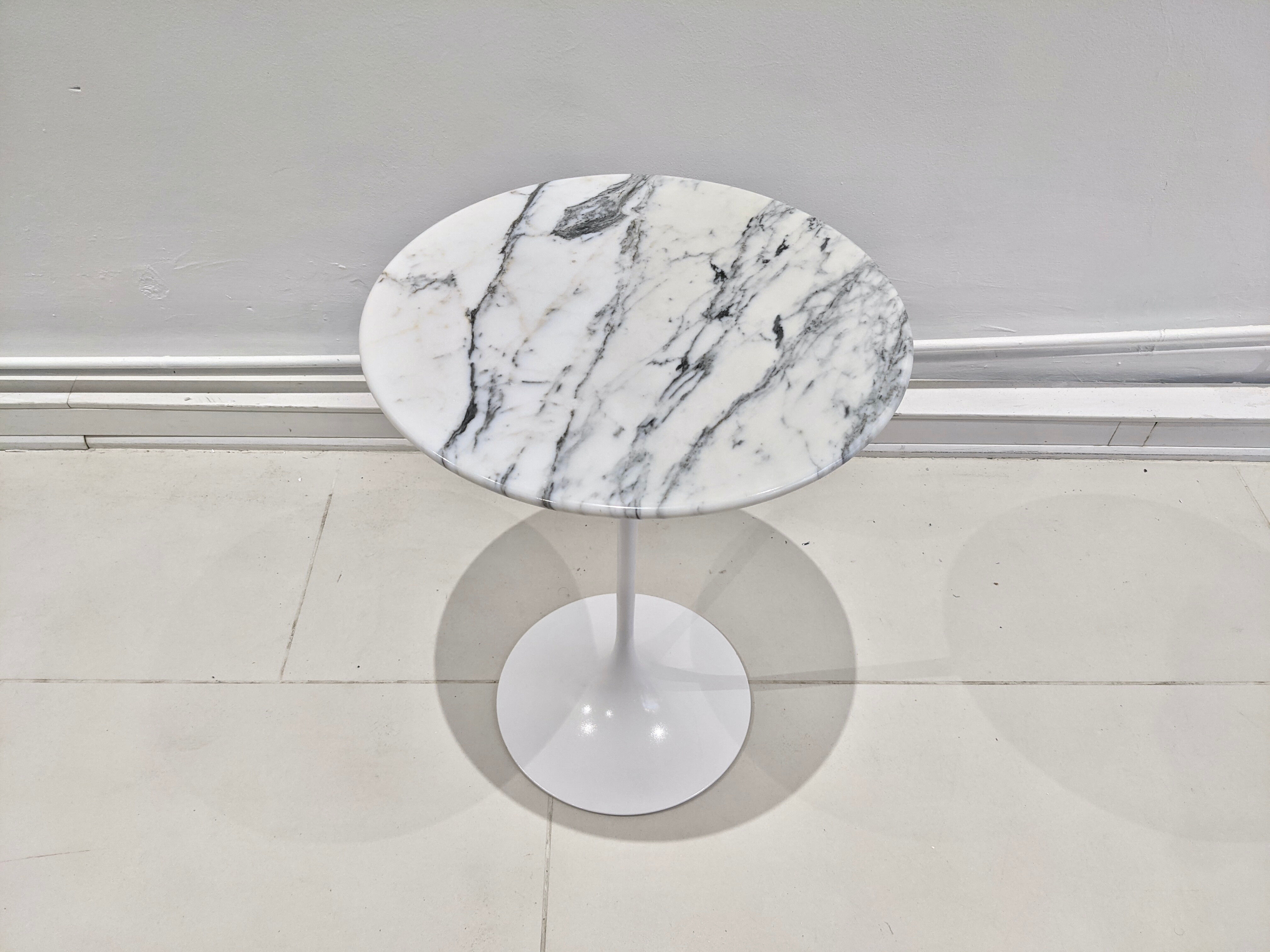 Healing by Eero Saarinen for Knoll