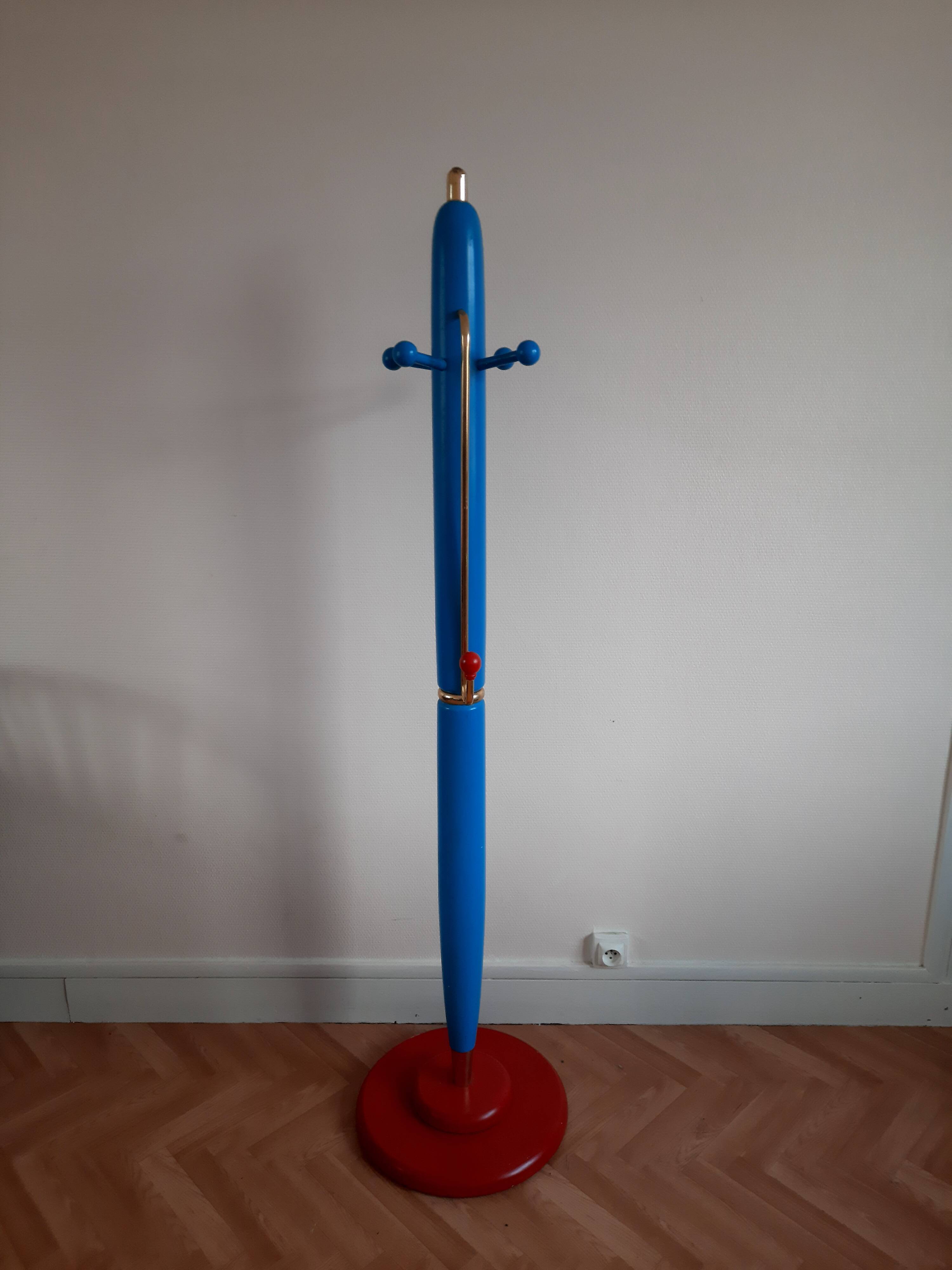 Wearing coats from the 80s