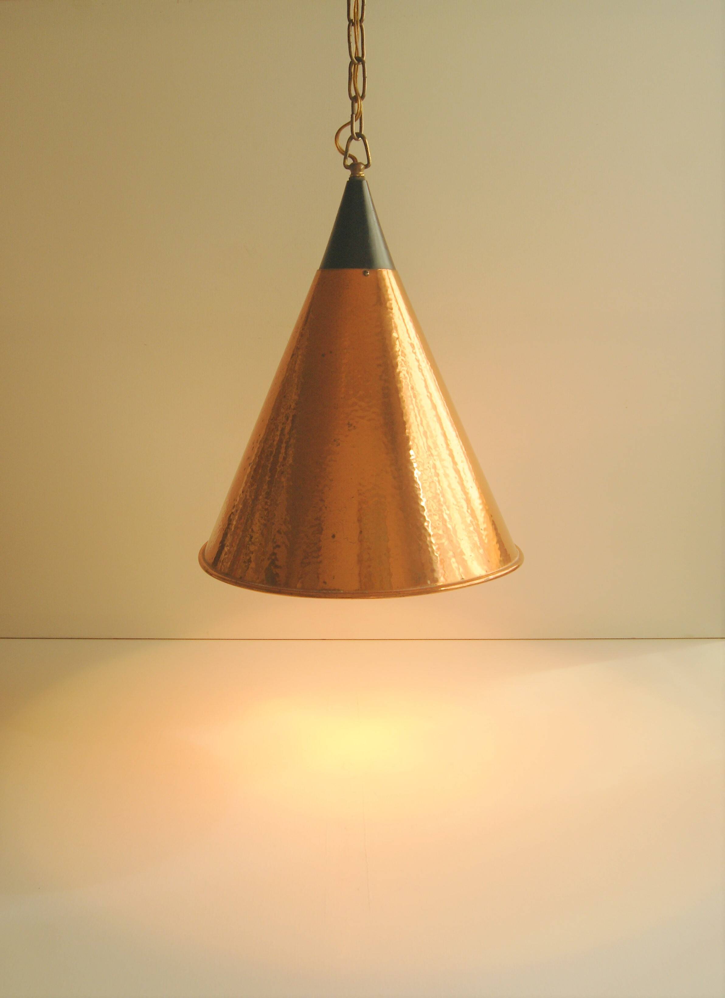 Rare cone - shaped pendant lamp in hammered structed copper - Denmark 1960s.