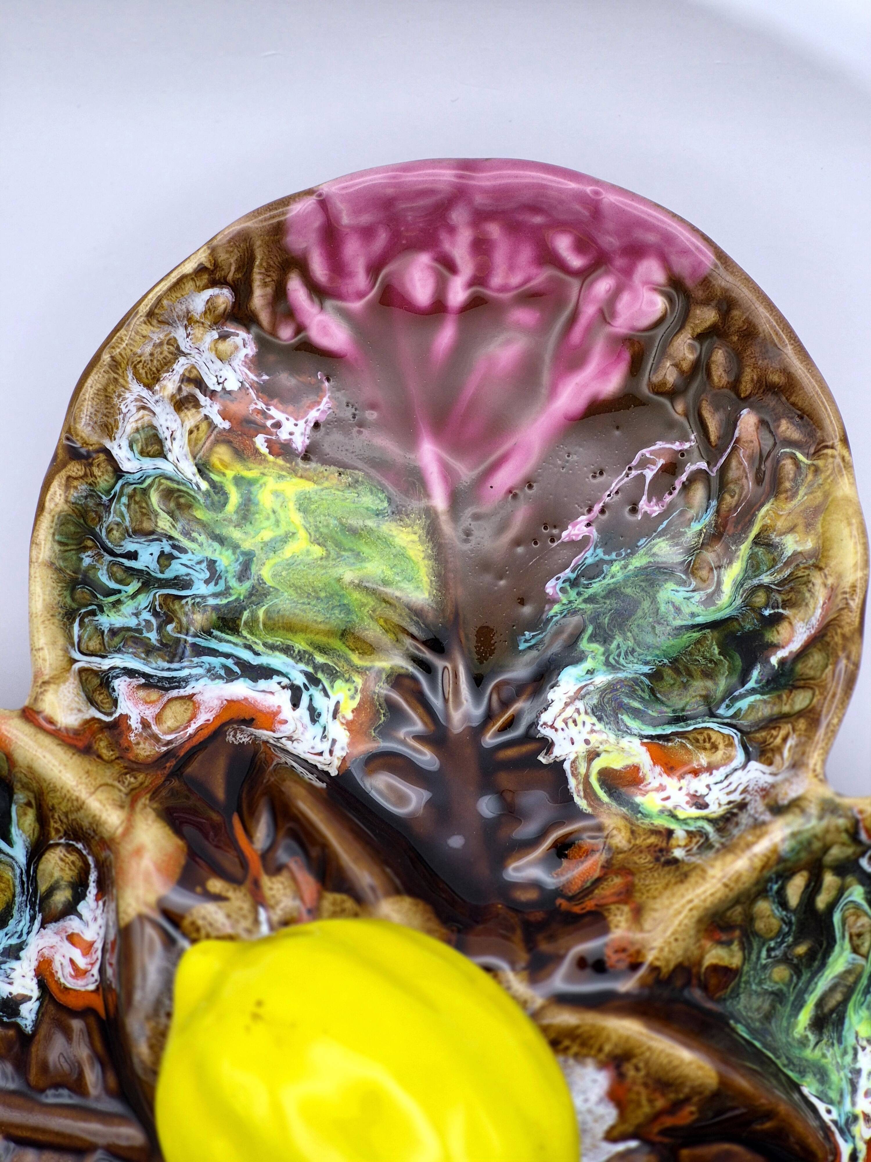 Vintage Vallauris A.M. plate – quadrilobed enamelled bowl with lemon – 50s