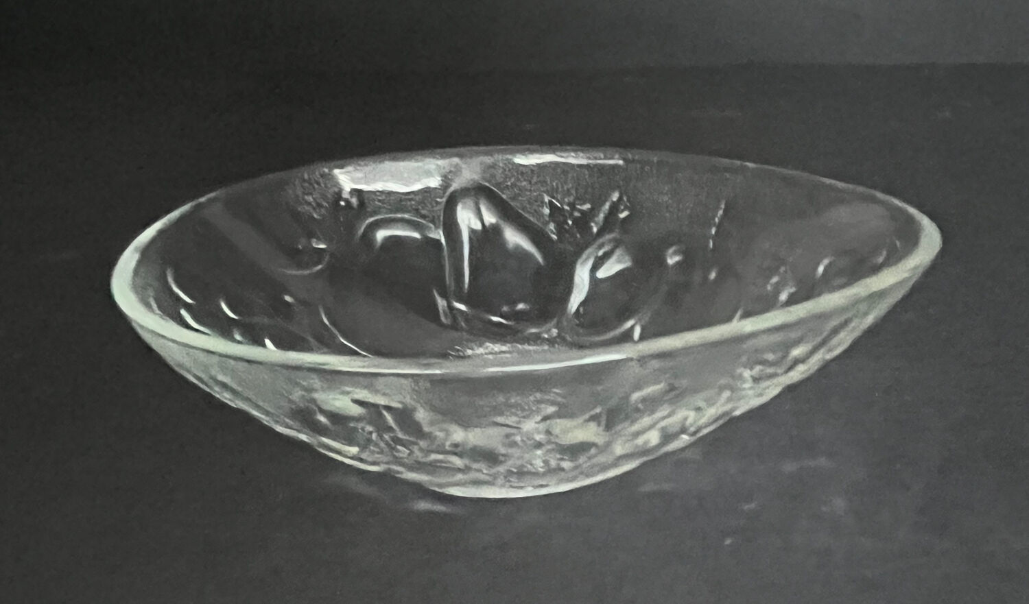 8 glass dessert bowls or appetizers