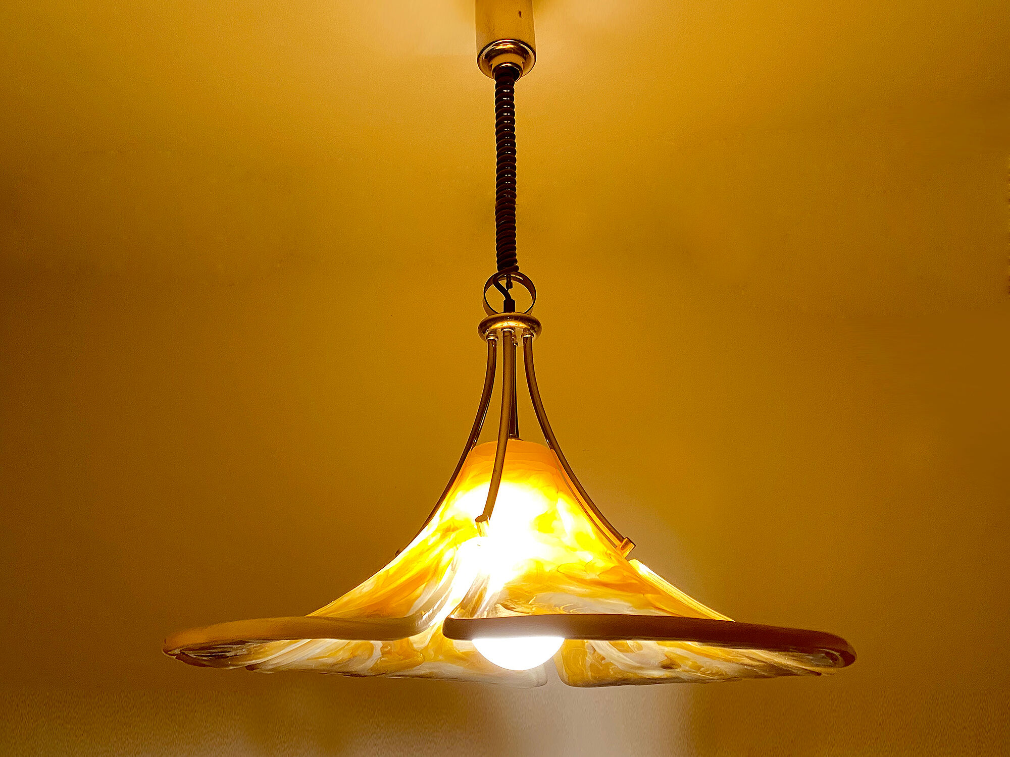 Adjustable vintage design XXL pendant lamp, brass plexiglass, 70s