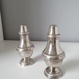 Salt and pepper duo