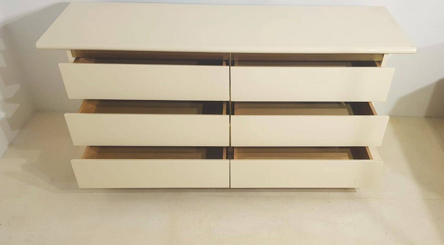 Chest of drawers by Jean-Claude Mahey