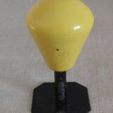 3 vintage coat/door hooks from the 50s/60s black/yellow