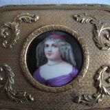 Brass jewelry box asked with porcelain betting