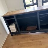 Vintage Counter/Buffet in excellent condition