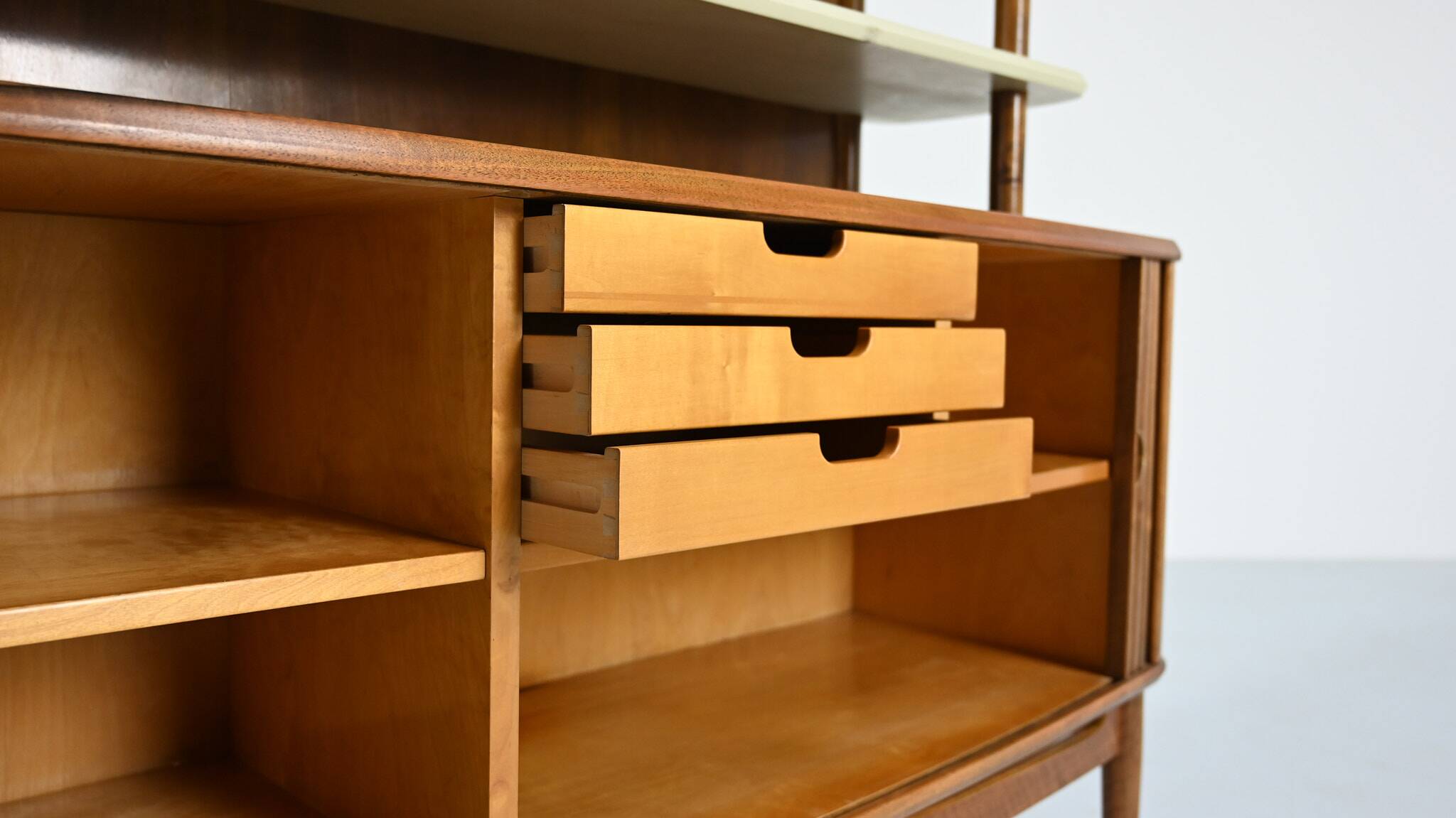 Kurt Olsen, law firm for A. Andersen & Bohm