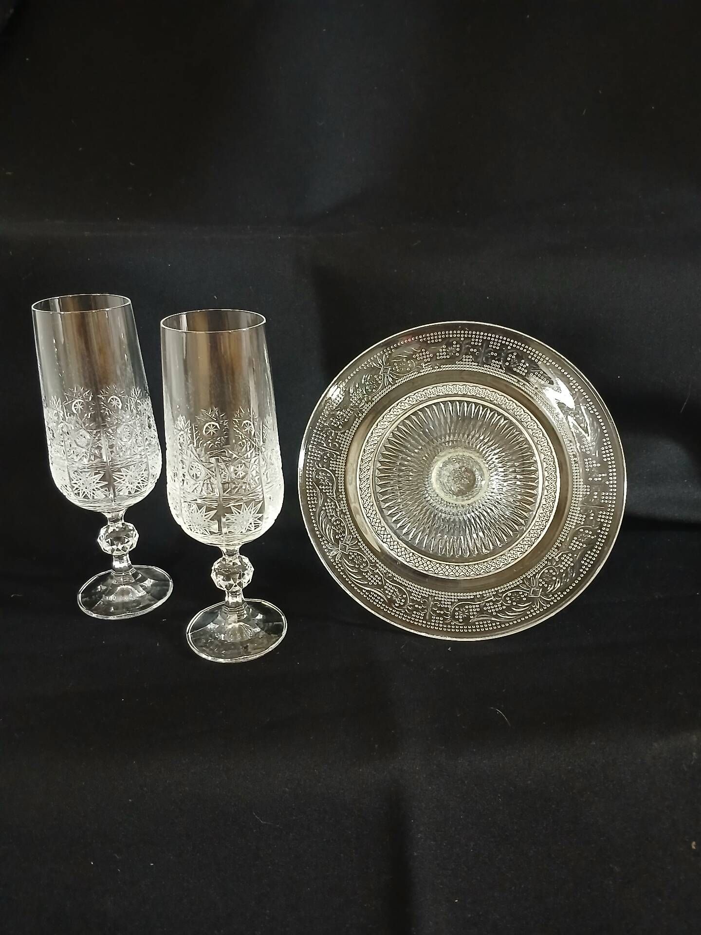 2 antique champagne flutes