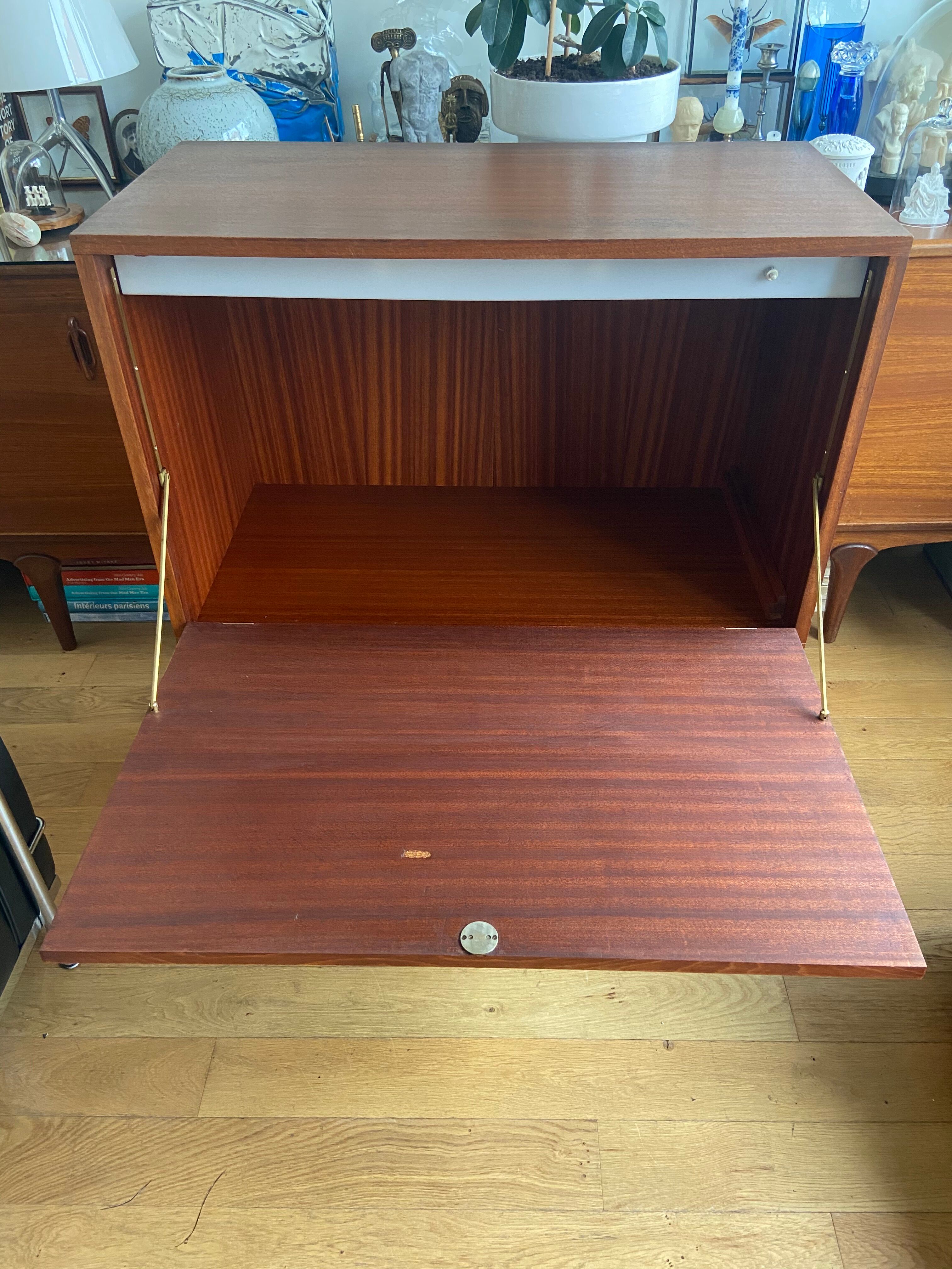 Scandinavian writing desk 60