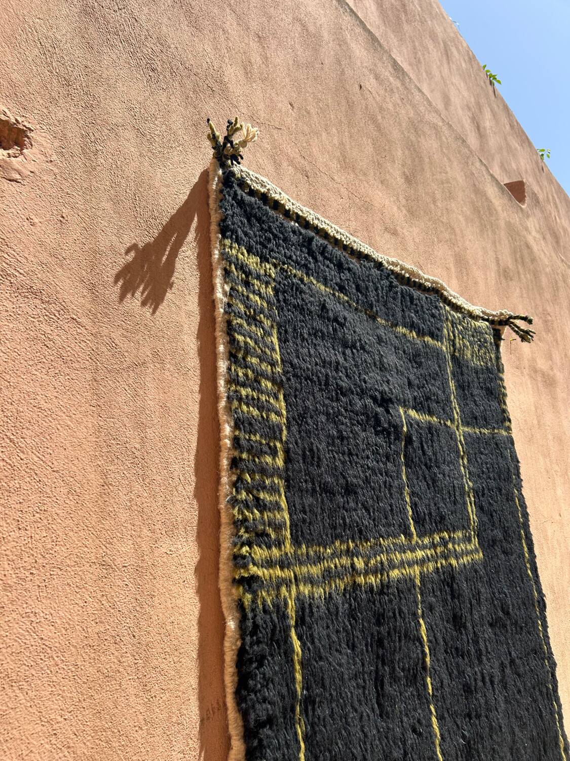 Black Modena Rug