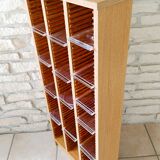 Small storage unit