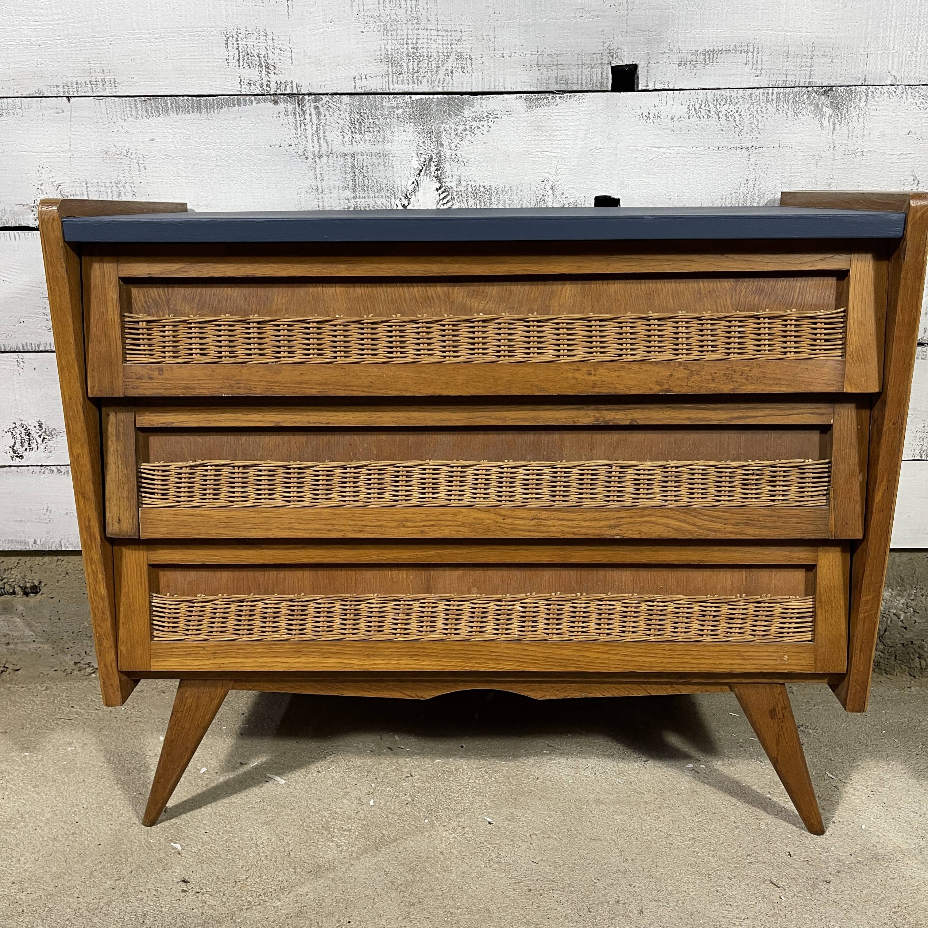 Vintage chest of drawers