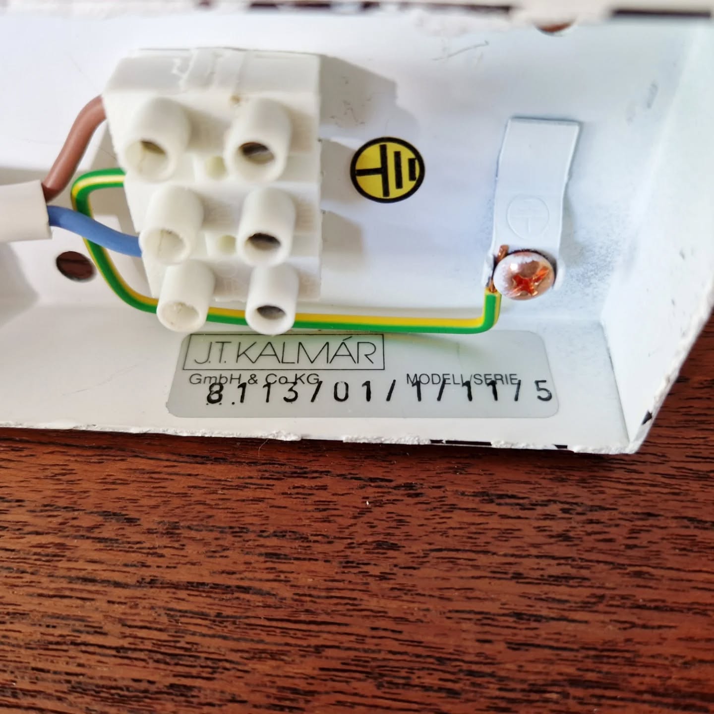 Large pair of triangular wall sconces, J.T. Kalmar, 1970-80.