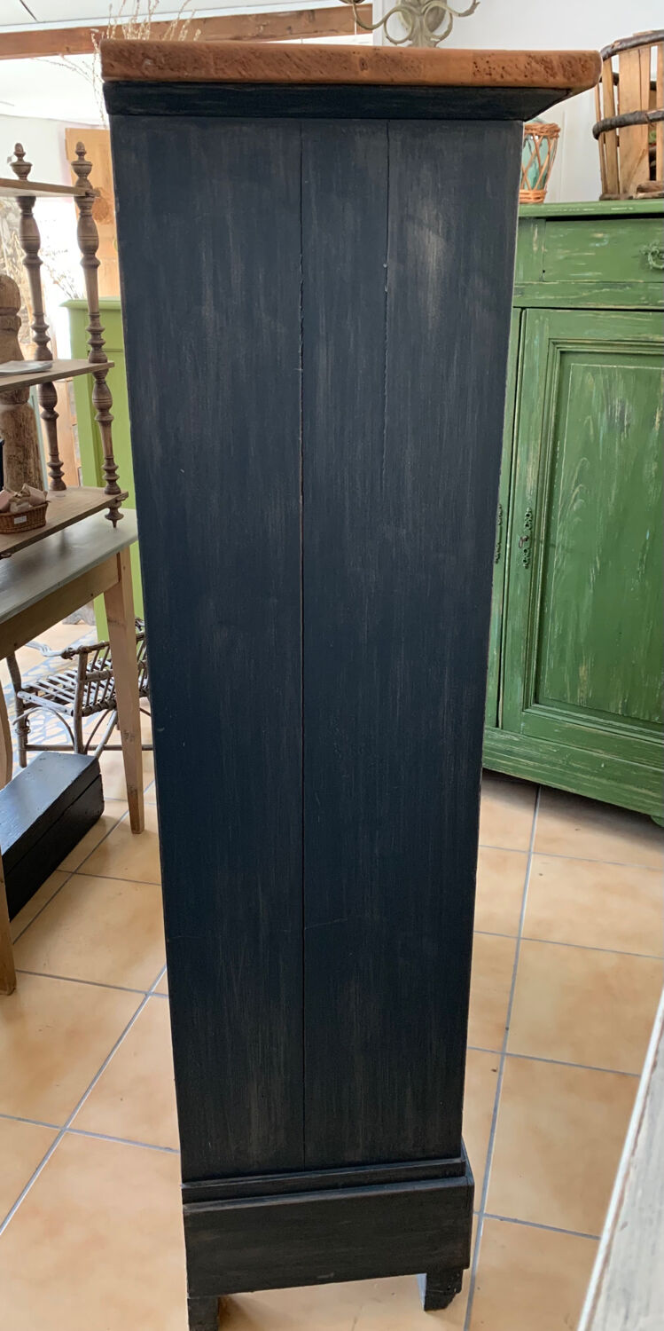 High chest of drawers