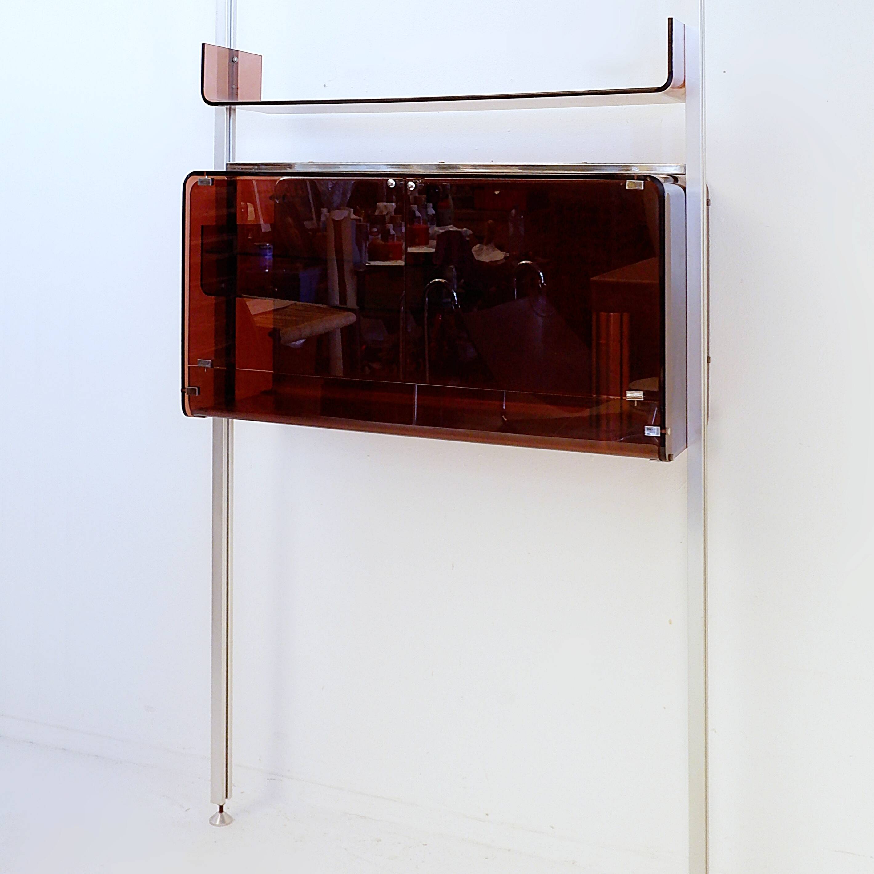 Floor/ceiling shelf or bar (Claustra) Michel Ducaroy for Roche Bobois, 1970s