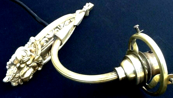 Applique murale bronze laiton  roses à décor de hibou années 1930  art déco