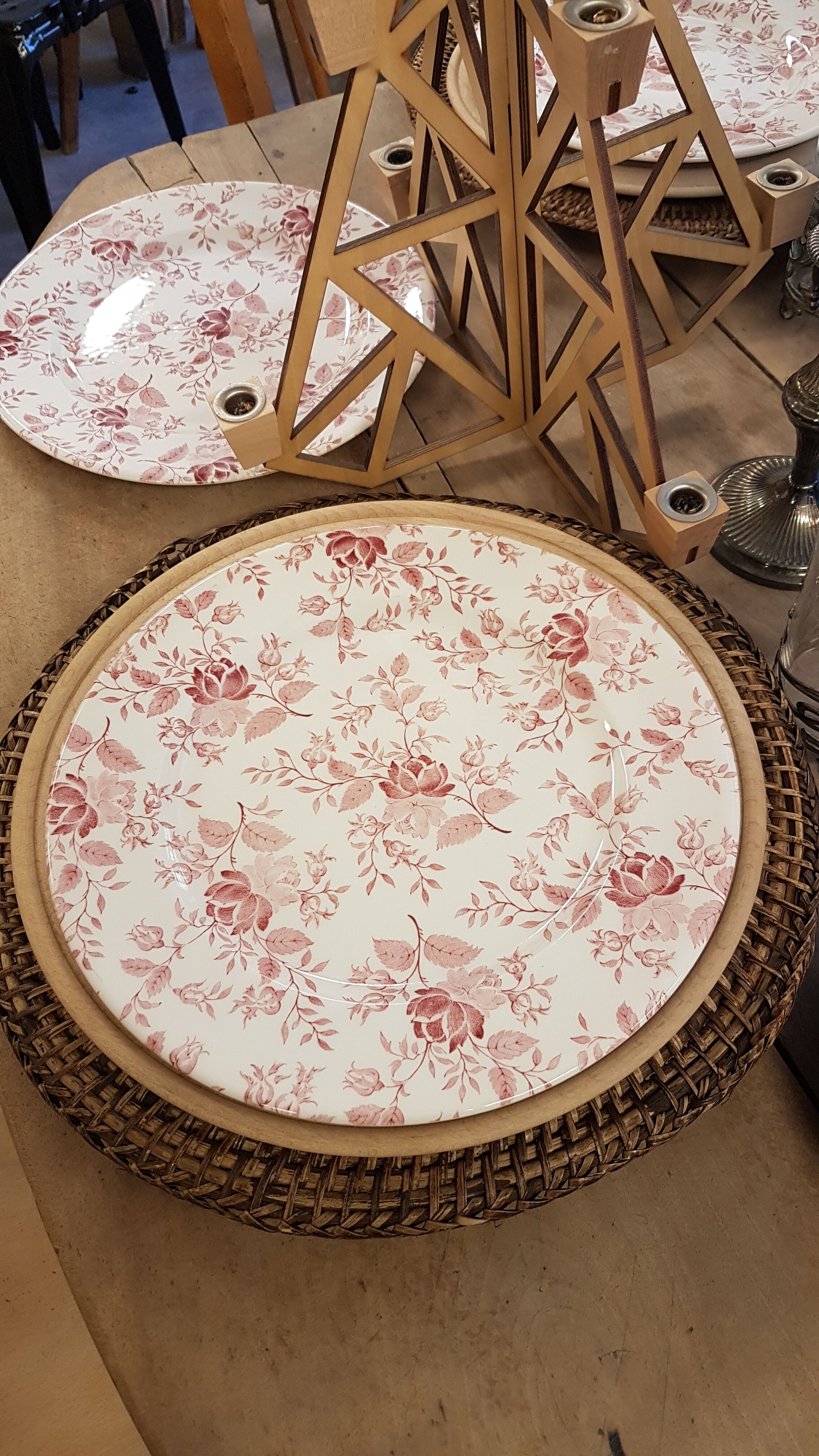 English plates earthenware ironstone rose floral pattern