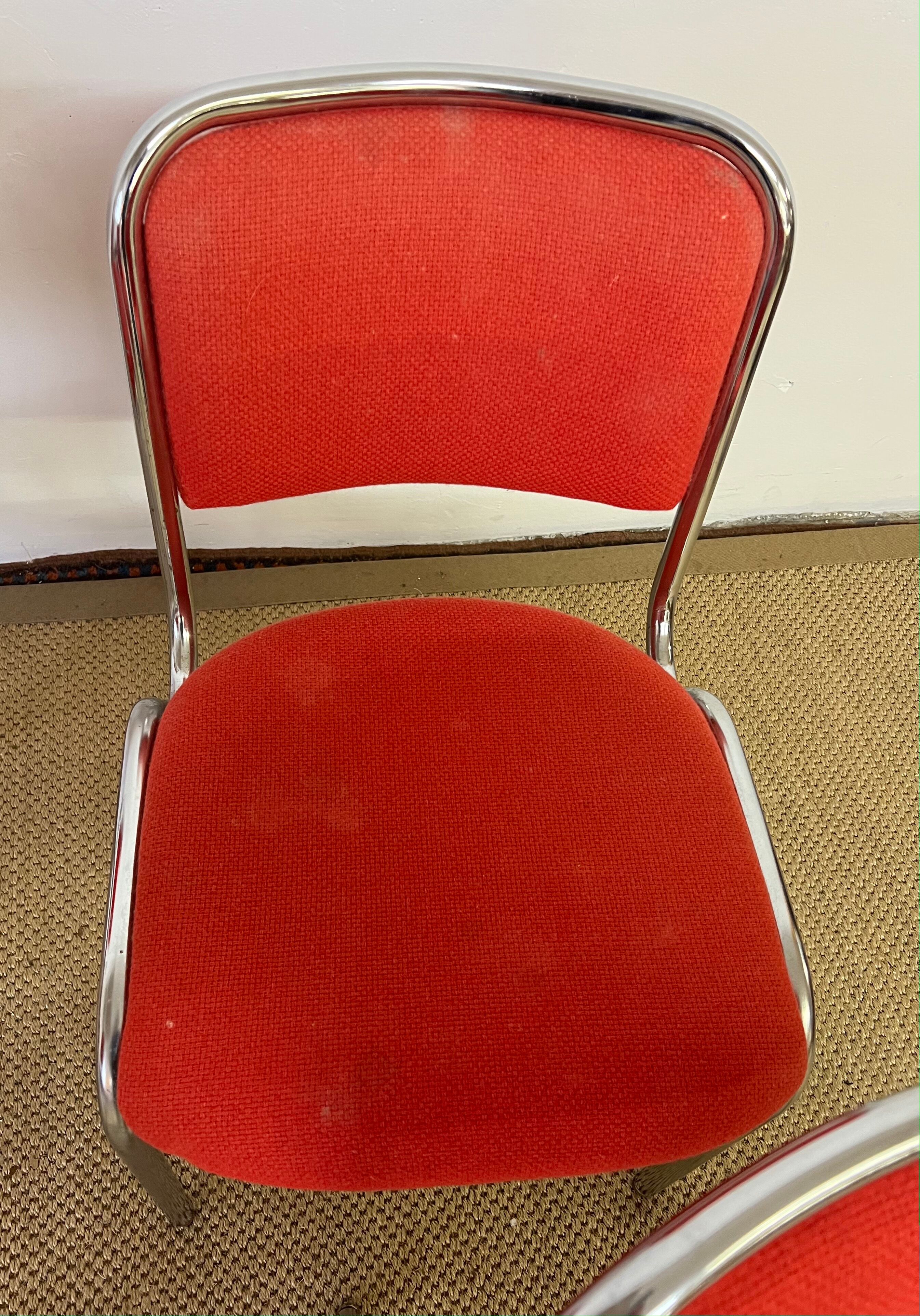 Set of 4 visitor chairs