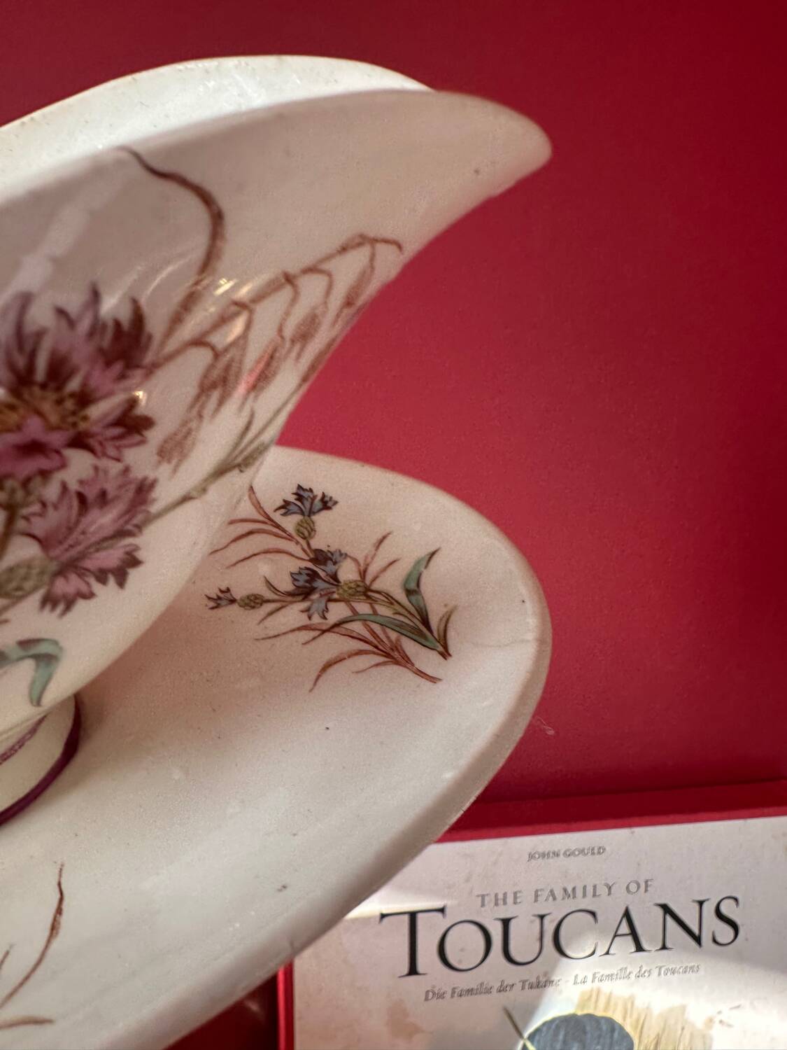 Saucière ancienne polychrome