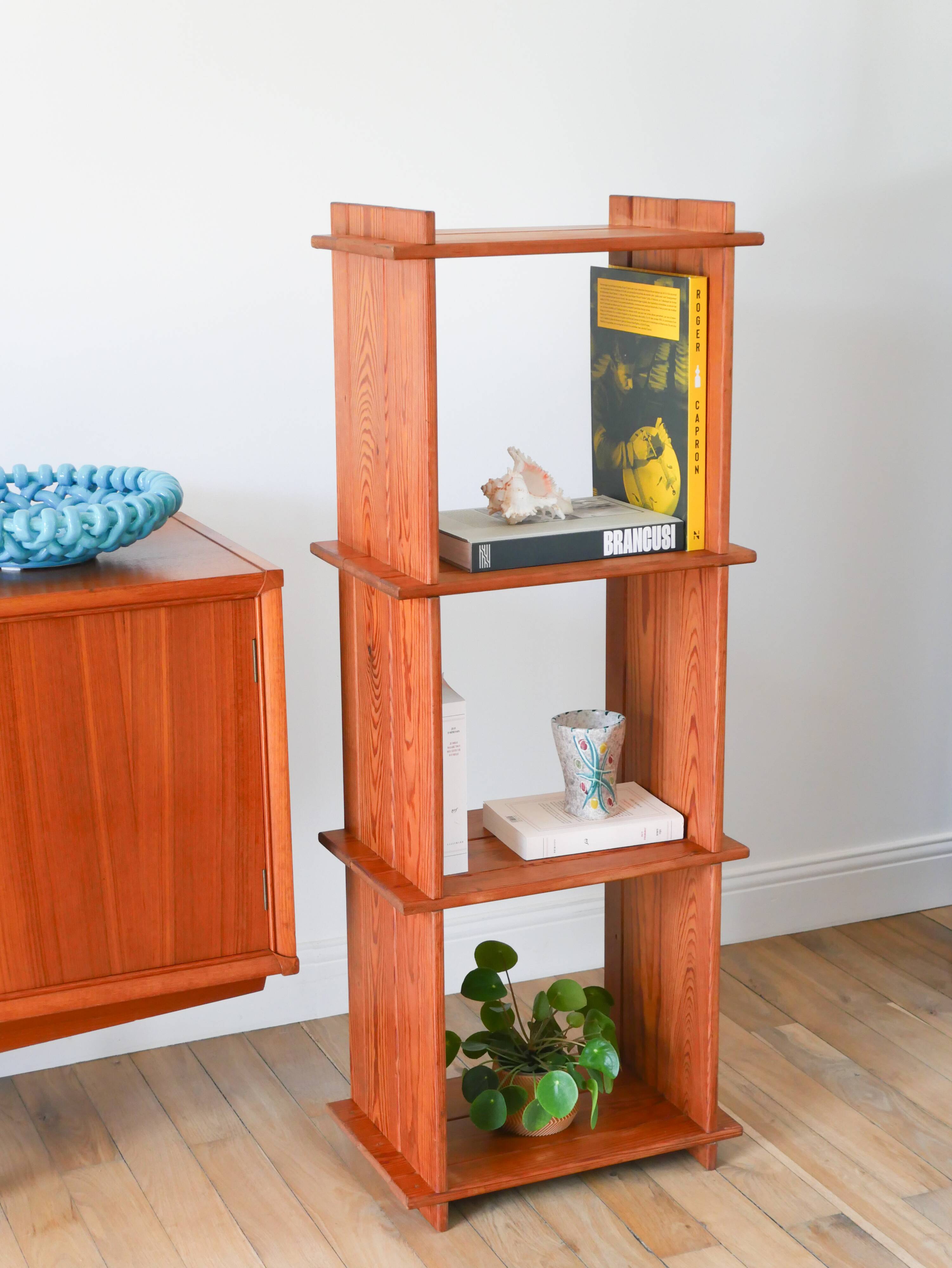 Pine shelf, on legs or to be placed, 1980