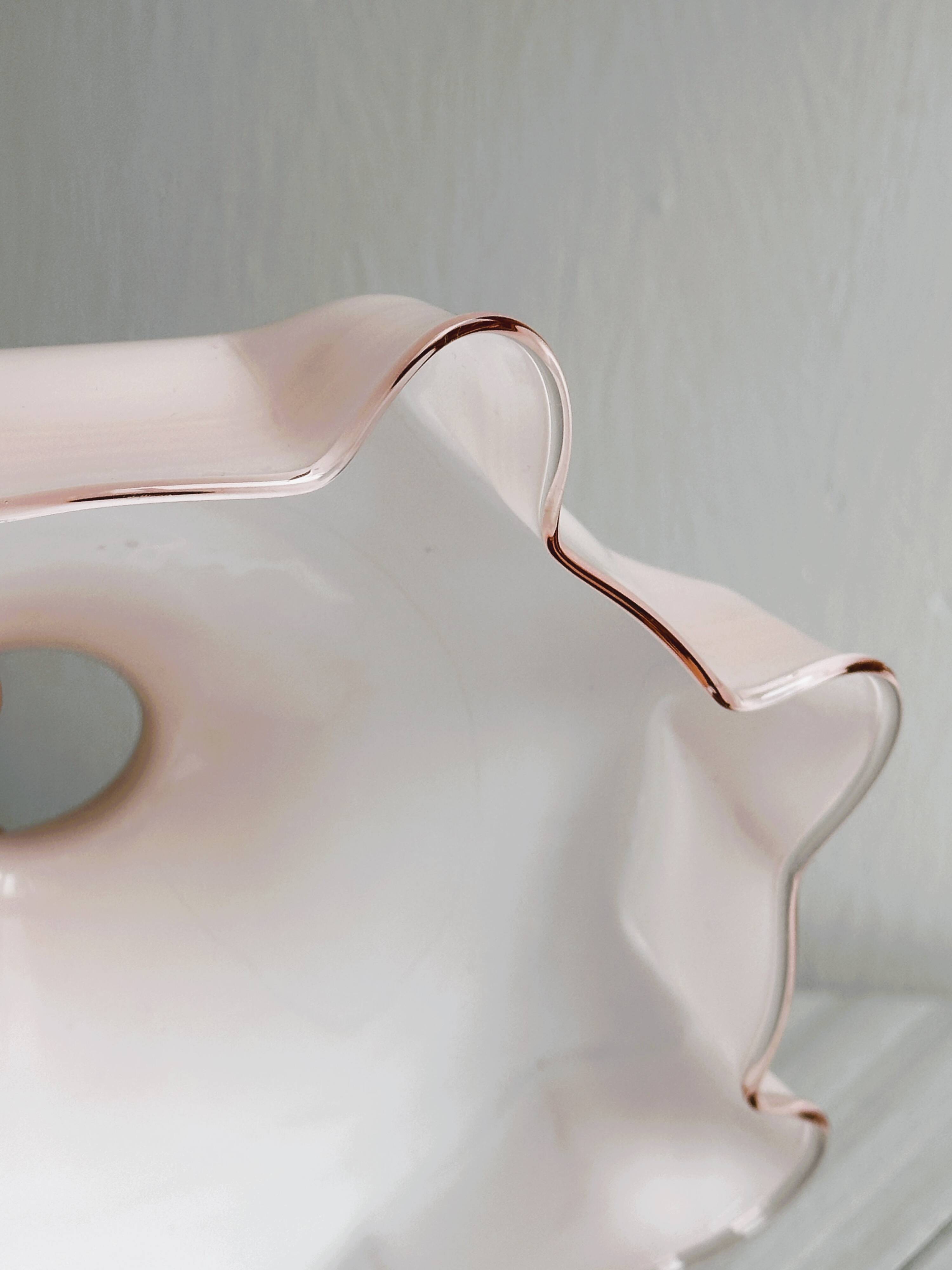 Abat-jour en opaline rose