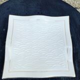 6 white glazed ceramic plates vague design and contemporary patterns