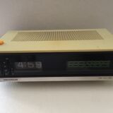 Old vintage electric alarm clock radio universum dcr-011 slat model