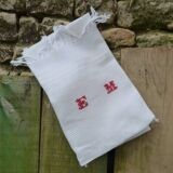 Old towel in white bee-niz cotton and red embroidery EM