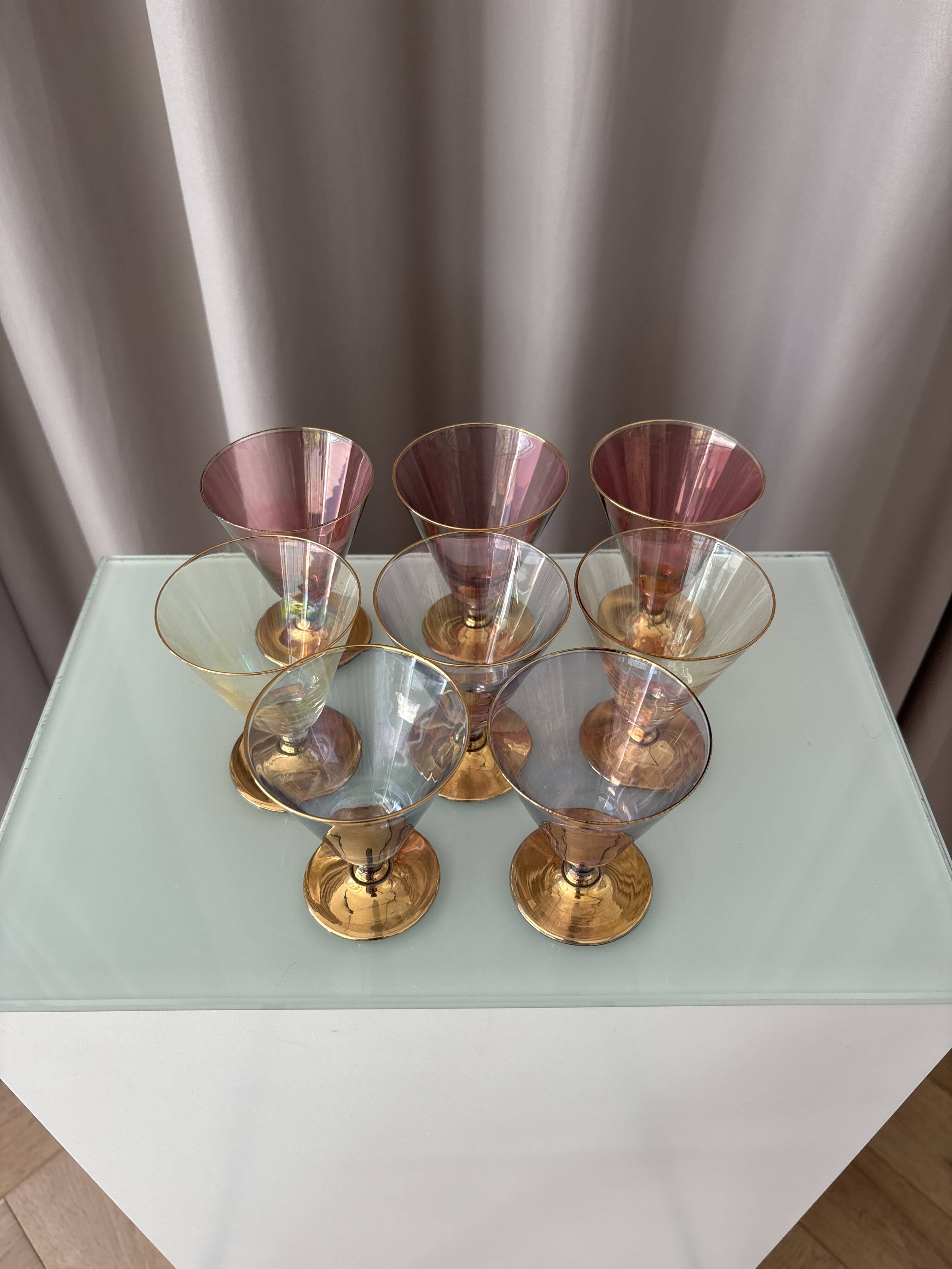 Set of 8 Vintage Italian Murano Style Cocktail Glasses – Gold Lustre – Mult