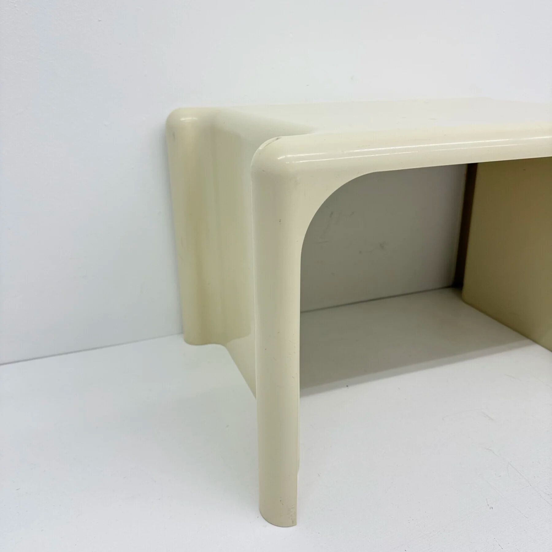 Italian modern plastic side table by Giotto Stoppino for Elco Scorze, 1970s