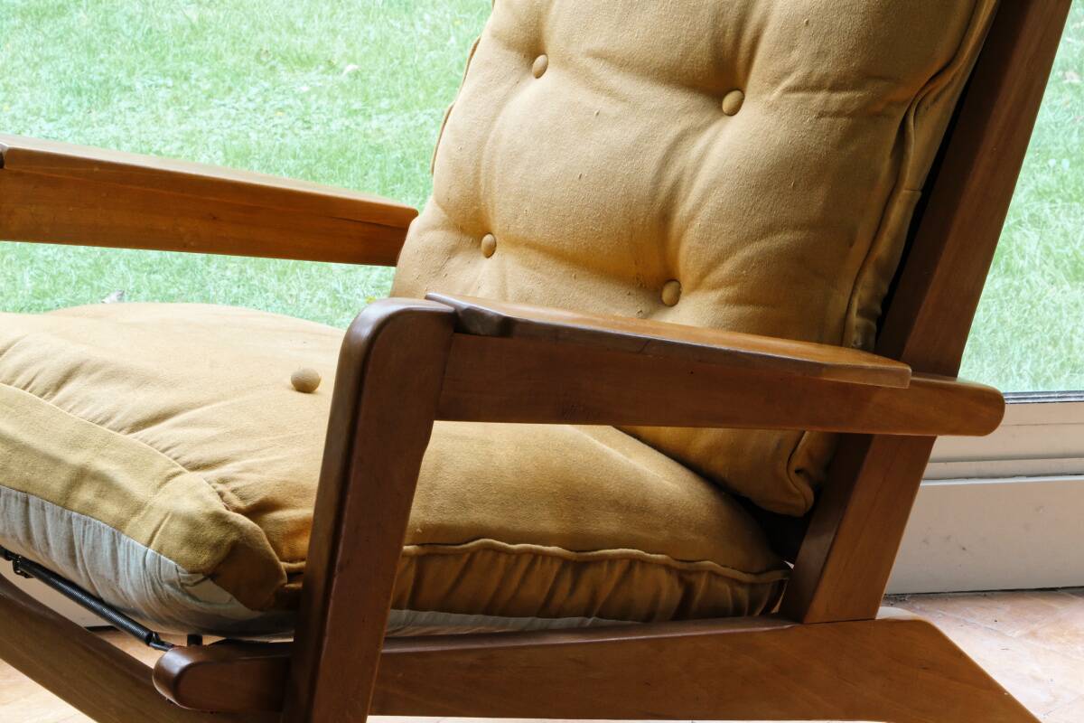 Fauteuil Pierre Guariche FS105, Airborne Edition