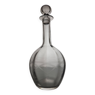 Glass carafe with engraved decoration