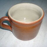 Bonny stoneware pot with handle
