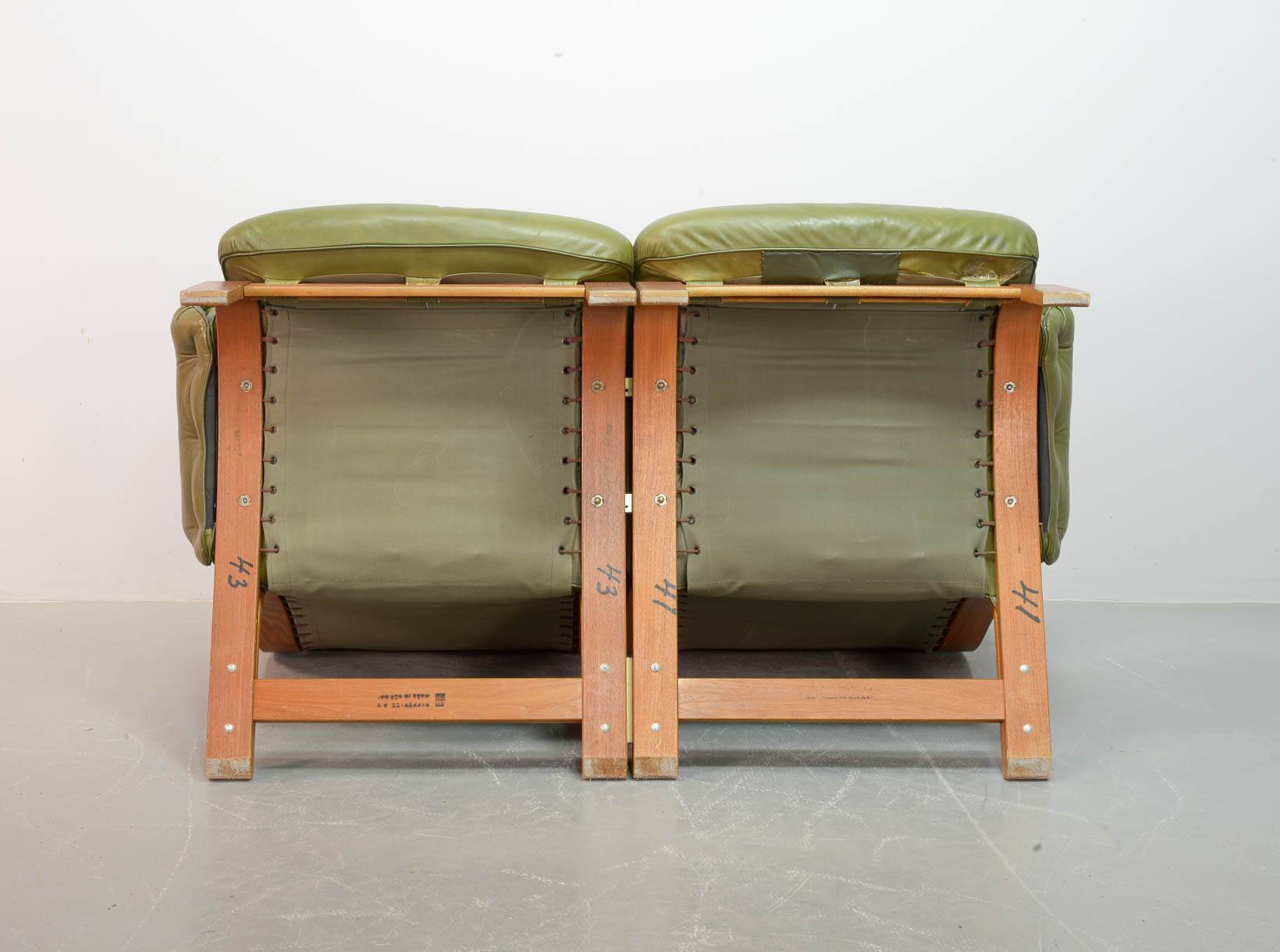 Scandinavian Rybo Rykken Olivegreen Leather 2-Seat Ry-Wing Lounge Sofa, 60s