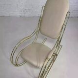 Rocking chair années 60 en laiton et simili cuir écru
