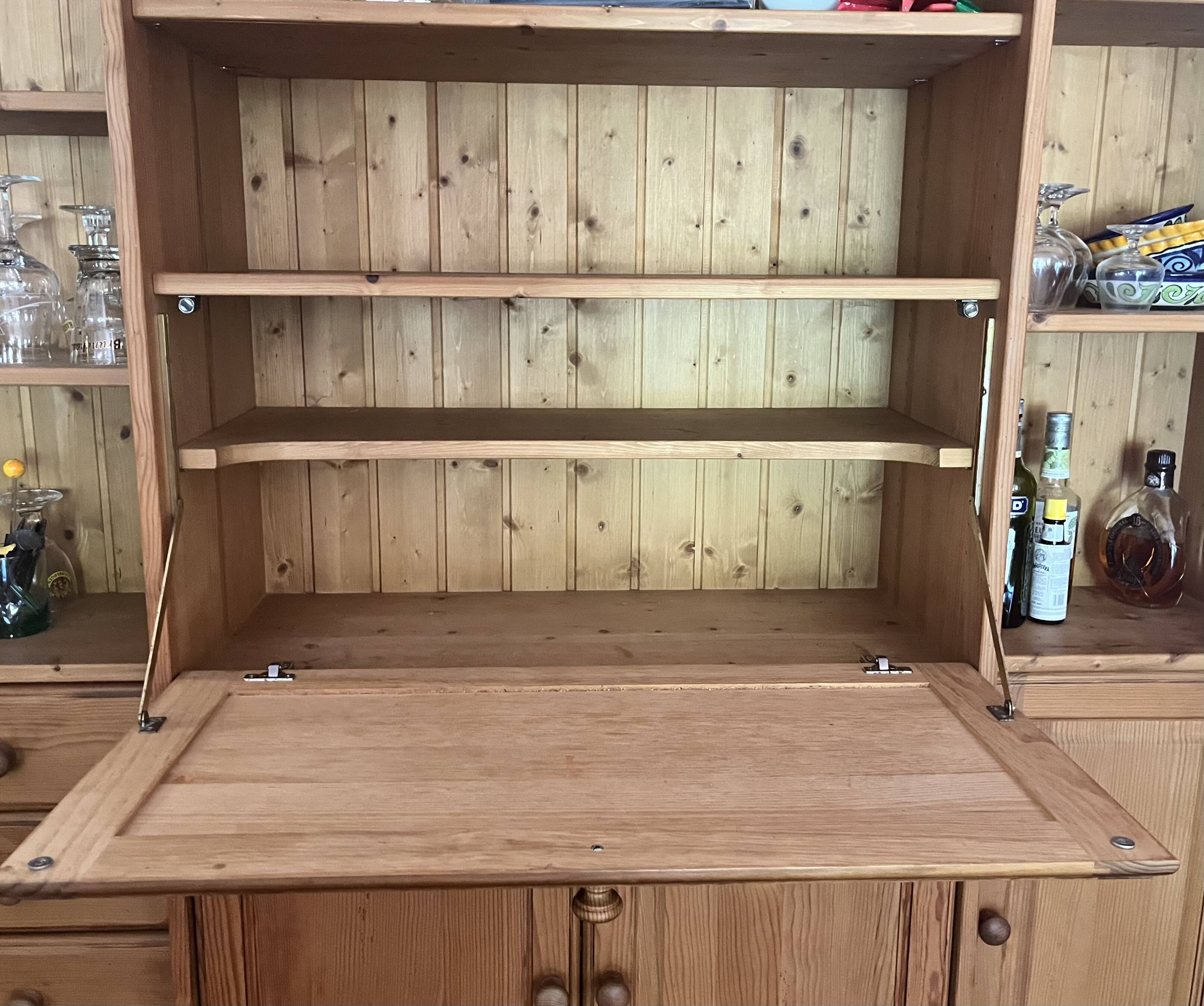 Meuble bar bibliothèque en pin massif