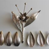 Silver metal flower ashtray