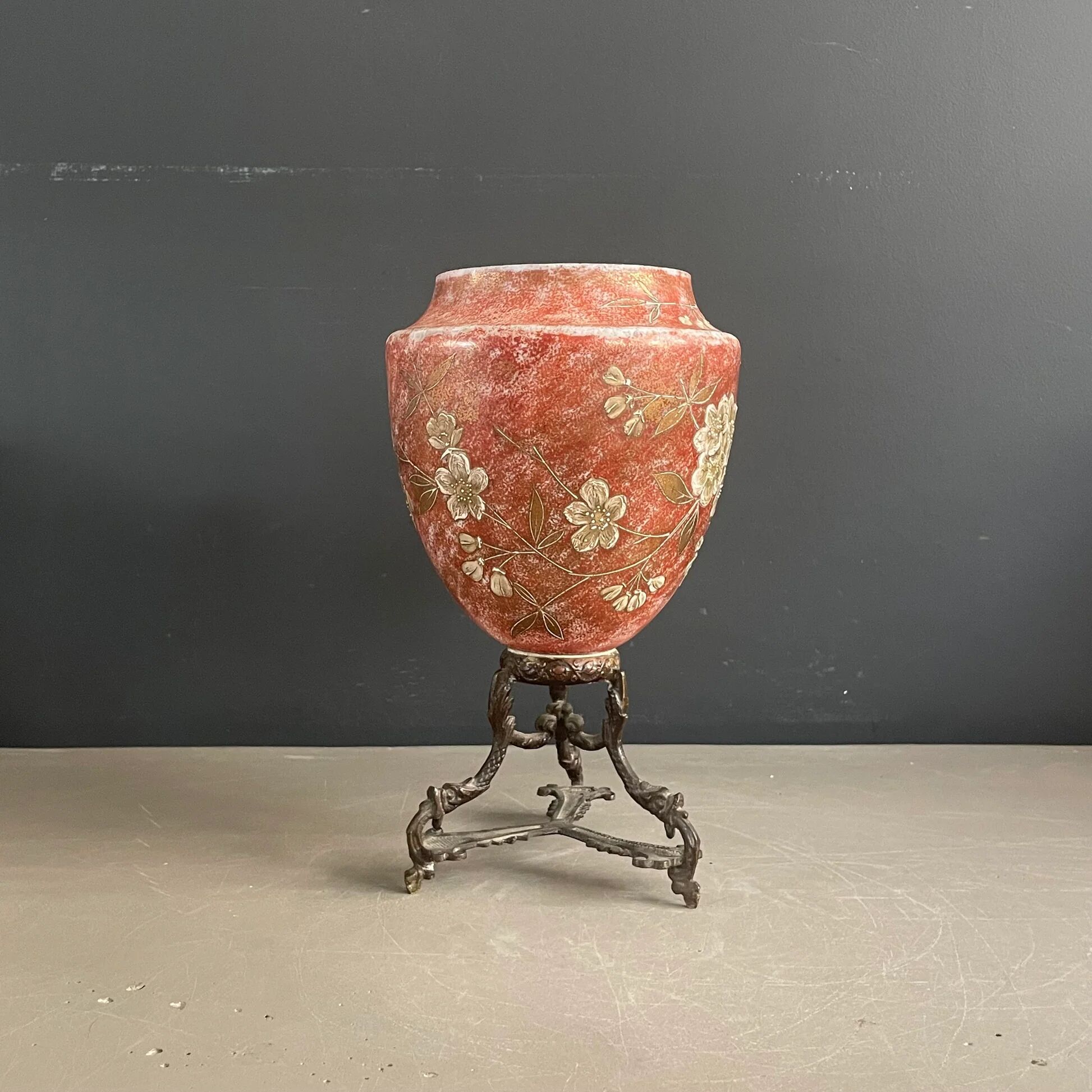 Bronze footed vase - Ref 1136