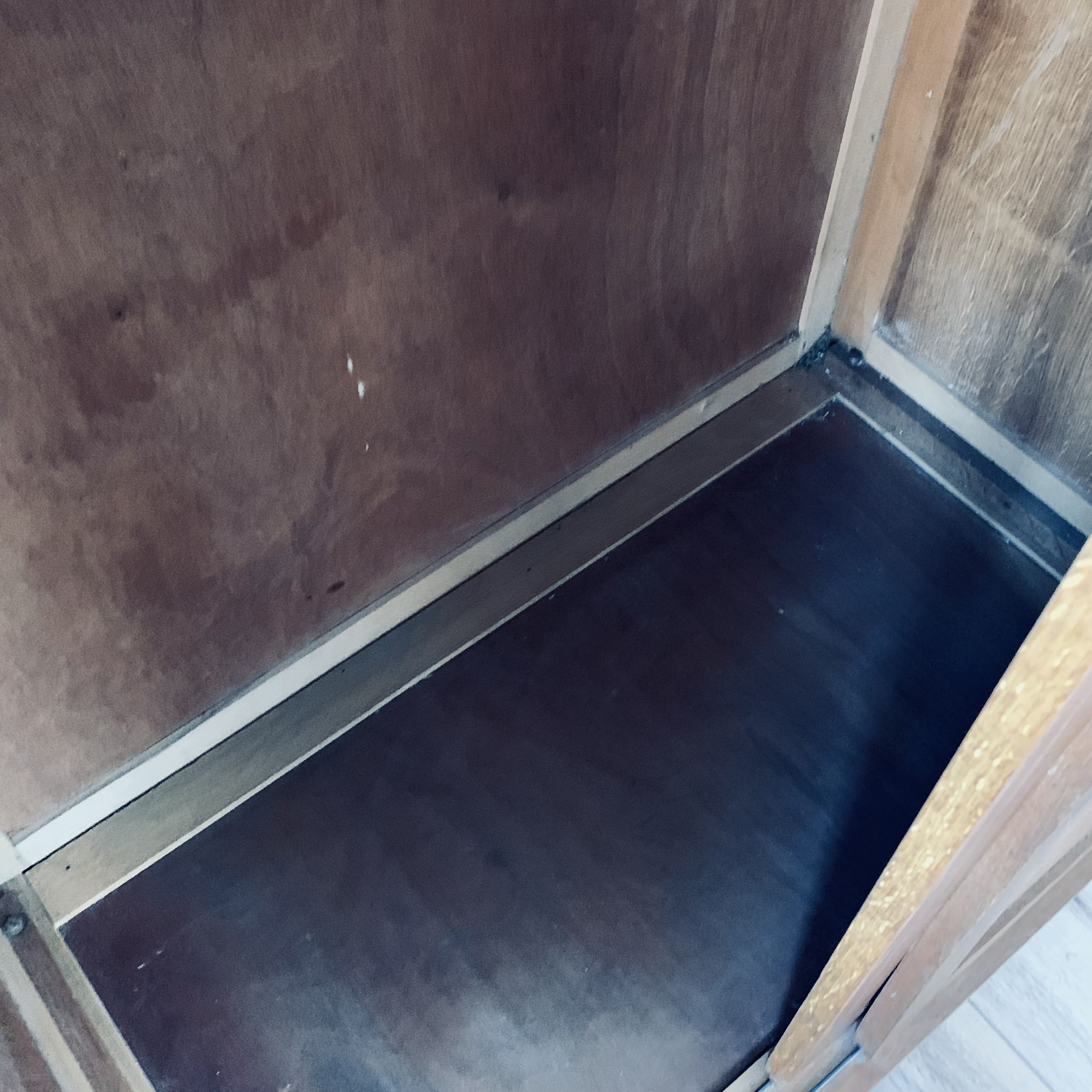 Vintage wardrobe/ wardrobe