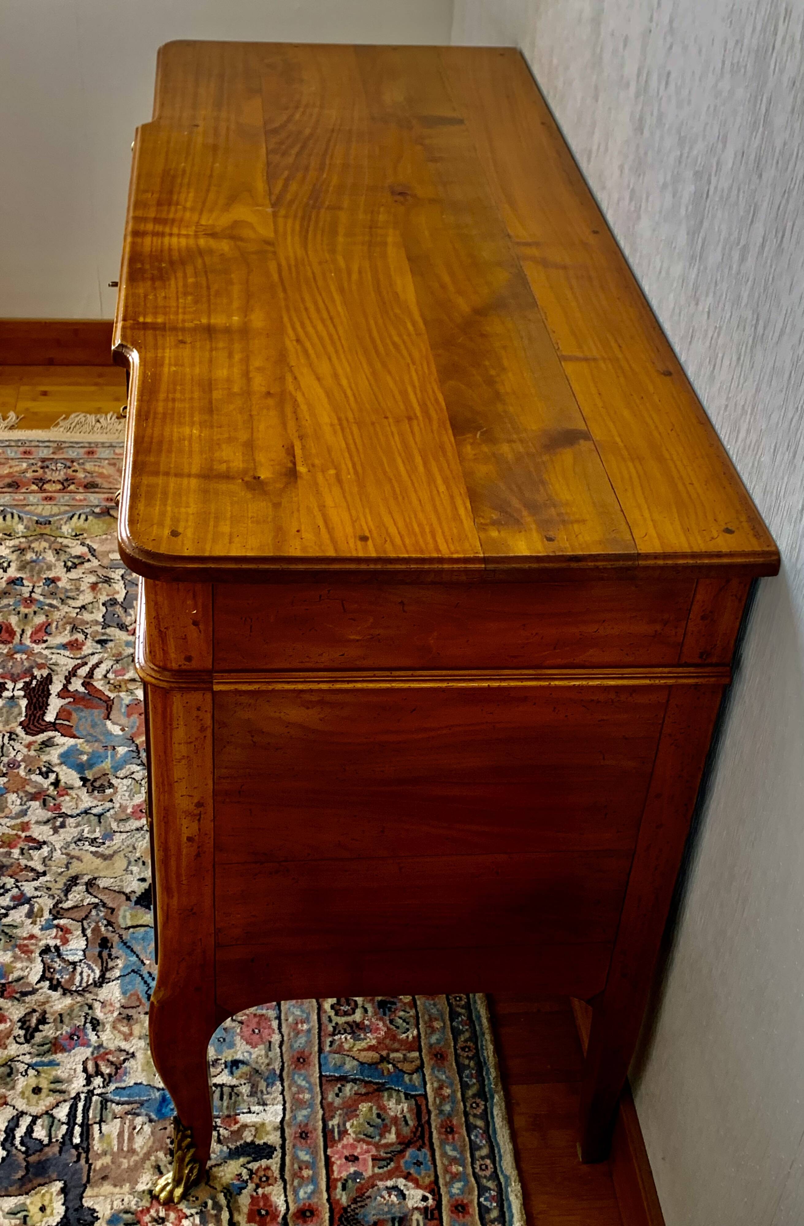 Commode à ressaut en Merisier Style Transition