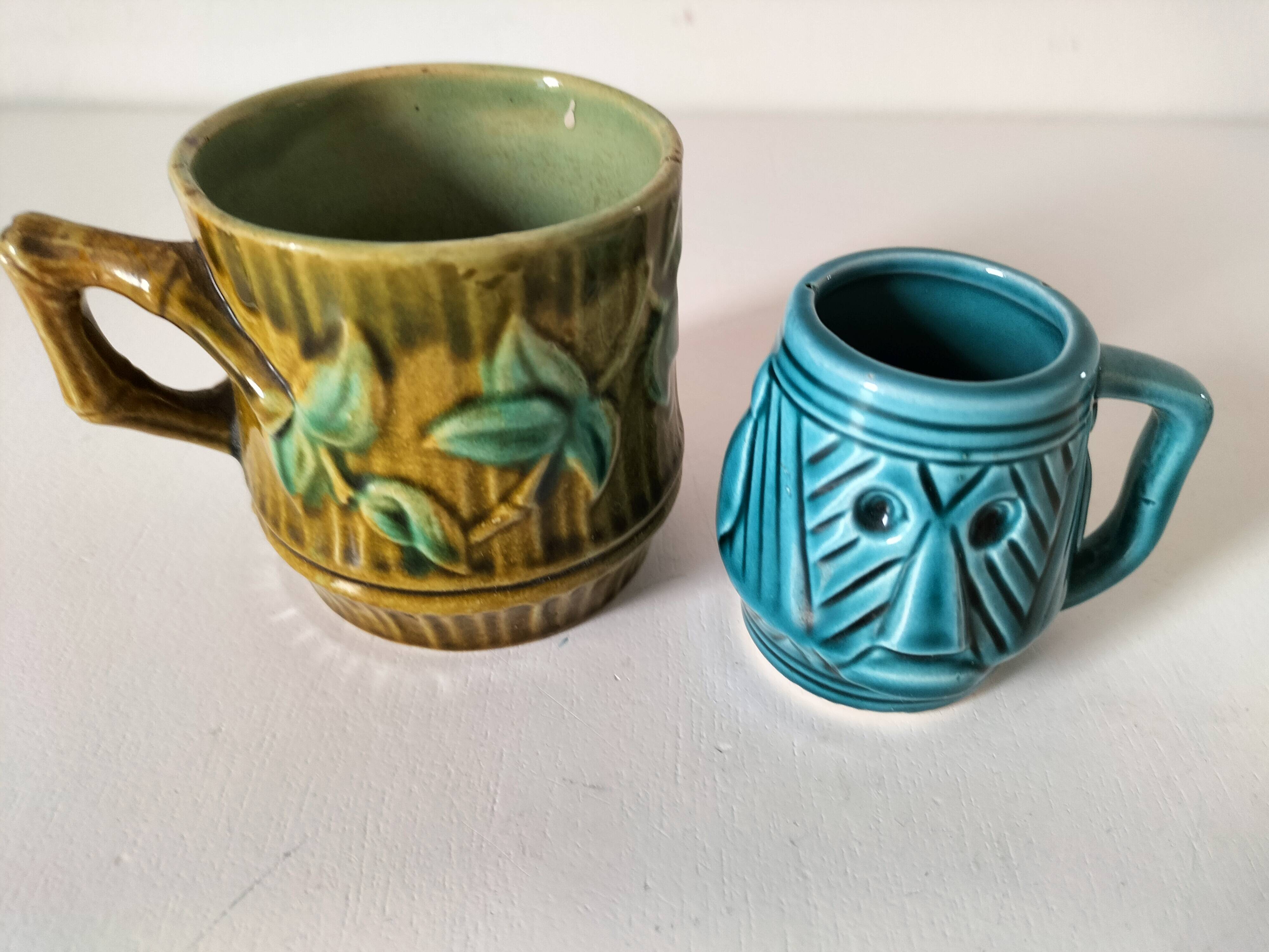 Vintage barbotine cup duo